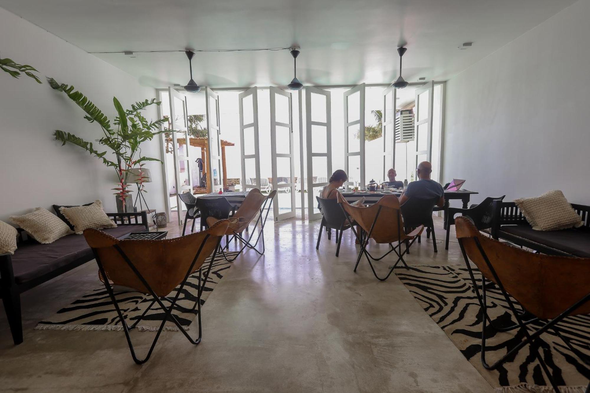 Bieshu Beach Hive Habaraduwa Central Екстериор снимка